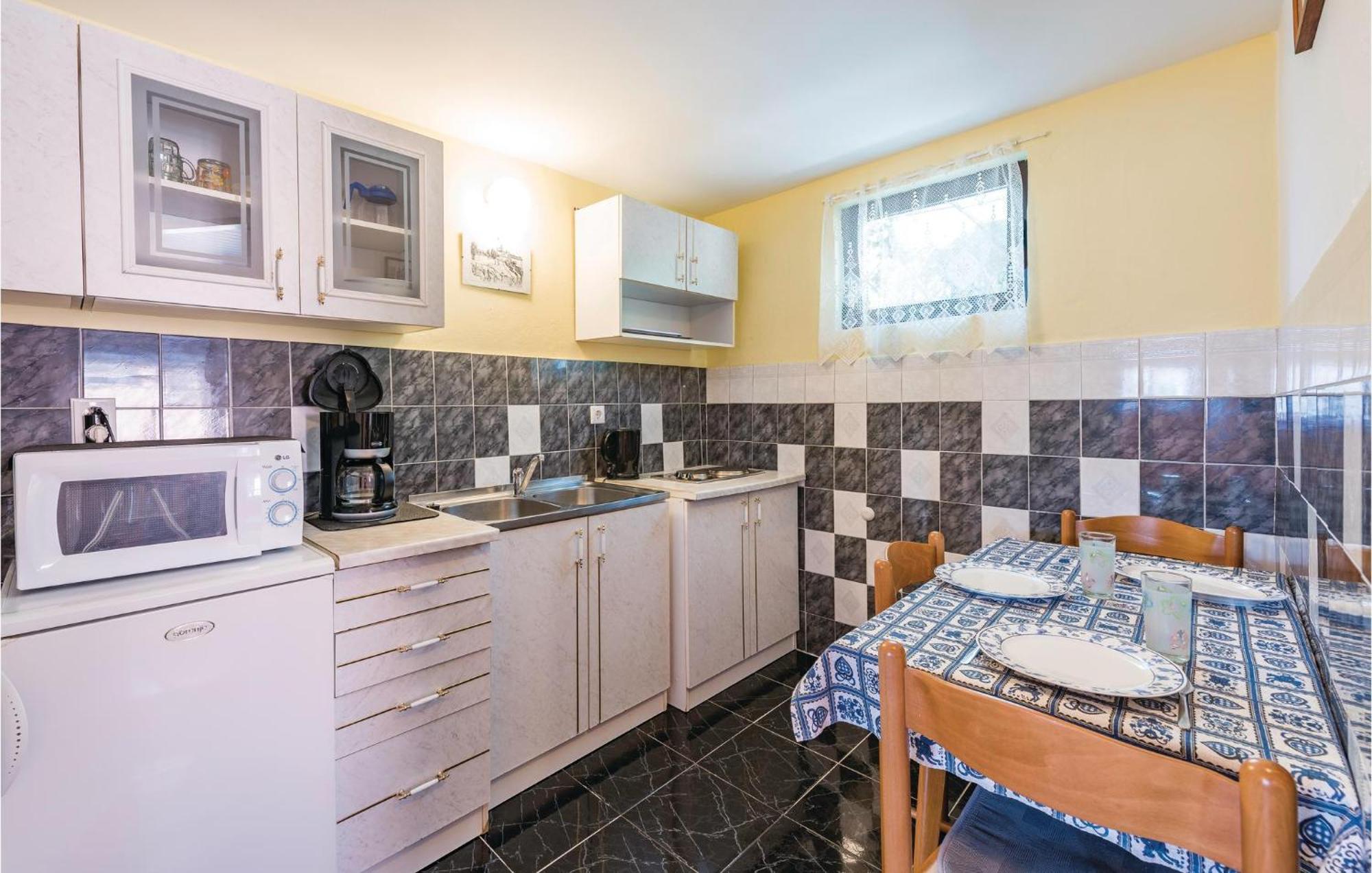 Awesome Home In Porec With House Sea View المظهر الخارجي الصورة